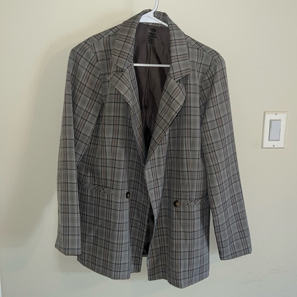 Grey plaid blazer - Picture 1 of 1